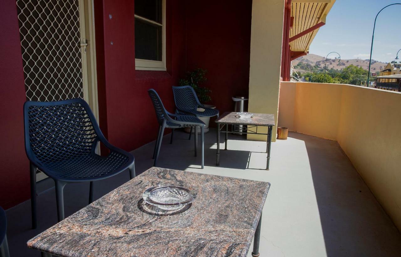 Criterion Hotel Gundagai Exterior foto